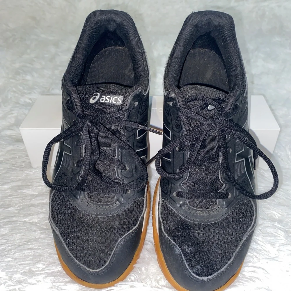 Gel Rocket Volleyball sneakers sz7 in Great Condition - Picture 3 of 6